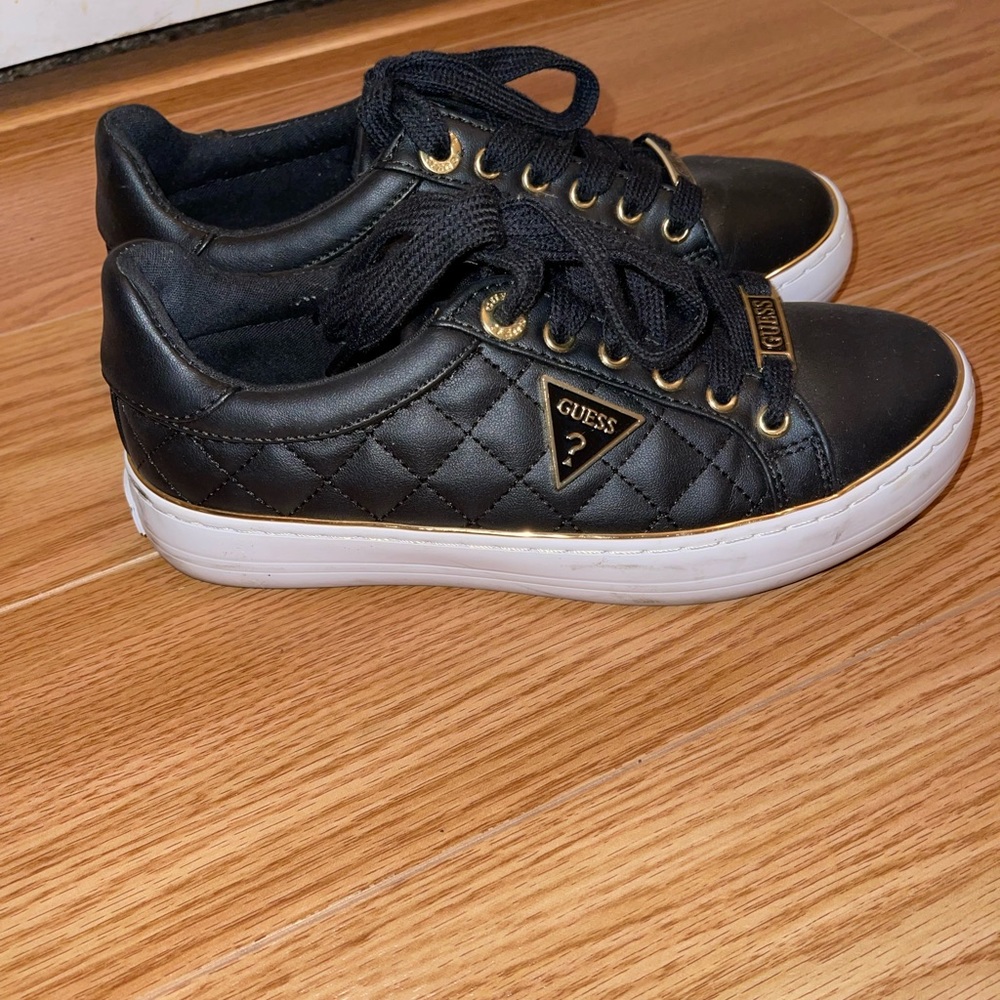 Guess Sneakers